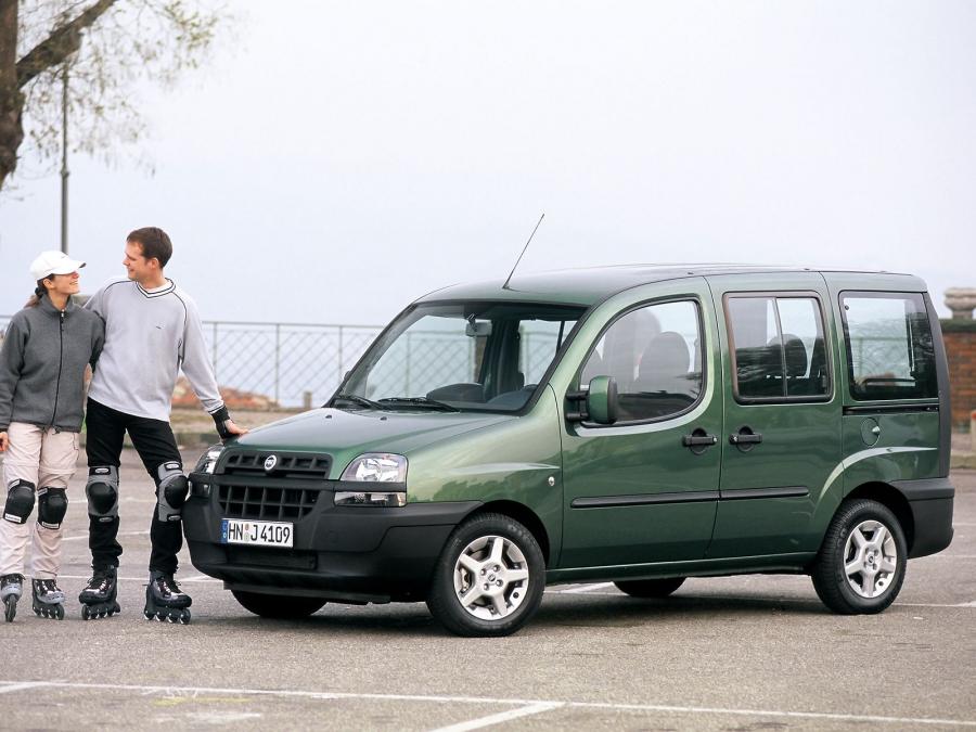  Fiat Doblo Panorama 2000 года  (фото 10 из 16)
